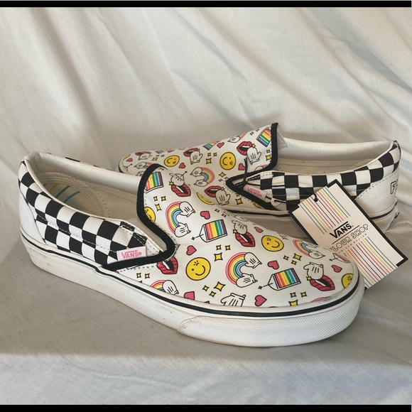 VANS Flour Shop Slip-on Sneaker 9.5 NEW - Picture 1 of 9